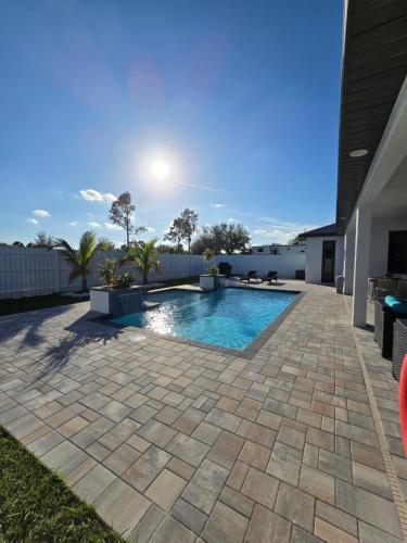 Casa Madrid Heated pool sleeps 8 Casa Madrid Heated pool sleeps 8