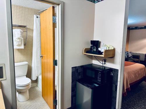Iveys Motor Lodge Houlton Room Type - Standard Queen Room