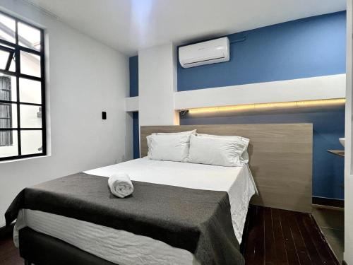 NOWA Arya PH - Huge Hot Tub & AC Steps from Lleras Park, Medellín (fotografie 7)