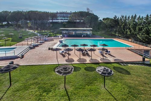 Lovely 1 Bedroom Apartment in Resort with Pool 3