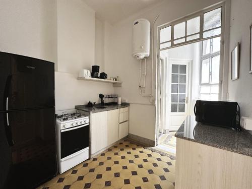 Enjoy VallanHost @ Cabildo Suite 3 bedrooms - 6 guests in كولجيالس