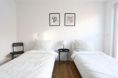 Apartment "London" in Erftstadt - 3 Zimmer & 63qm - nahe Köln, Messe, Phantasialand & Bonn - Familienurlaub oder Business Trip Apartment "London" in Erftstadt - 3 Zimmer & 63qm - nahe Köln, Messe, Phantasialand & Bonn - Familienurlaub oder Business Trip