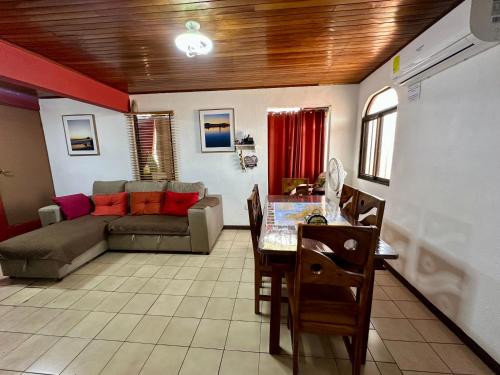 Apartment 10 minutes by the SJO airport - in Cristo Rey