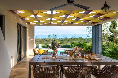 Facilities, Villa Royal Green Four in Briševo