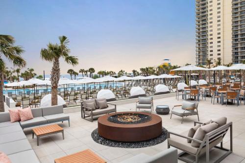 Royale Palms Condominiums - image 7