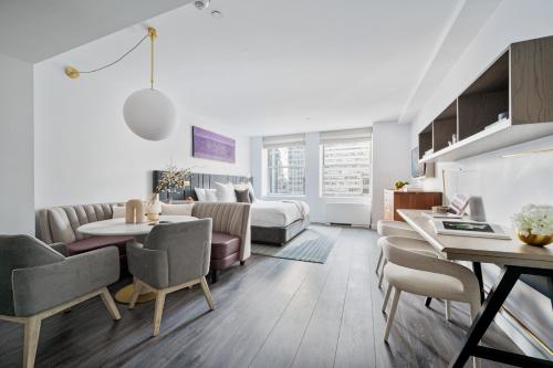 17John in Nova York (NY)