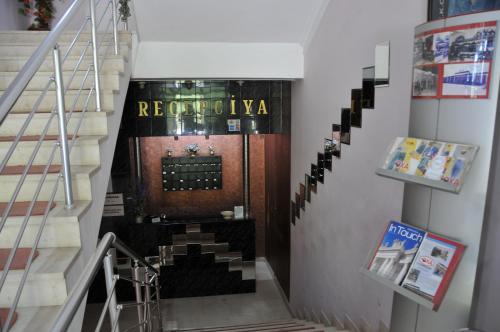 Viesnīcas āriene, Vila Oxa in Postenje