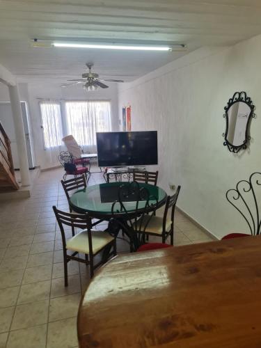 Duplex 4pax Playa Unión (Duplex 4pax Playa Union) in Playa Union