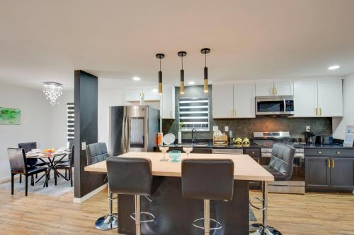 Cedar Hill Home with Fenced Patio, Grill and Foosball! in Cedar Hill, USA