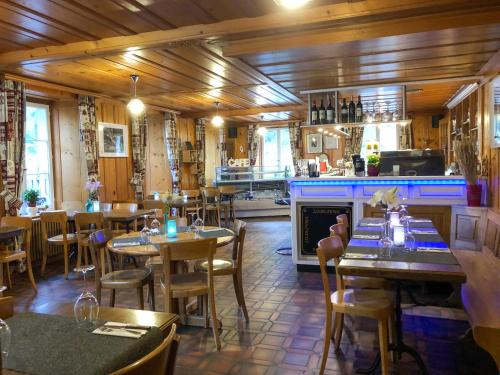 Restoran, Auberge de l'Ange in Les Diablerets