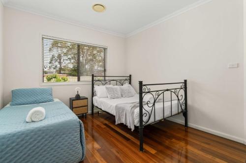 Four-Bedroom House image 8