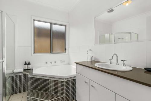 Four-Bedroom House image 7