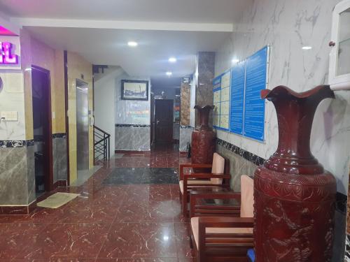 Khách Sạn Hồng Ánh