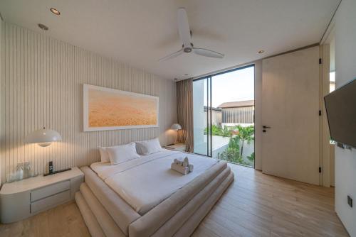 Three-Bedroom Villa image 7