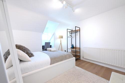 60C Lewisham Way SE14 6NY London Umodzi House - main image