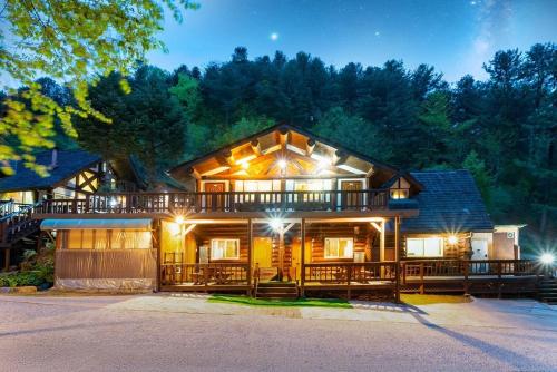 Yangpyeong Sweet Tree Spa Pension in Danwol-myeon