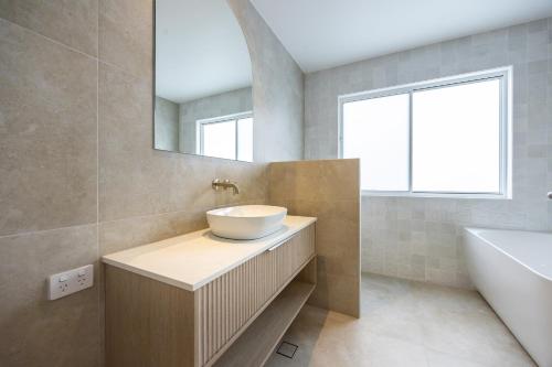 Plunge Pool, Walk to Beach, Olas Villa 4