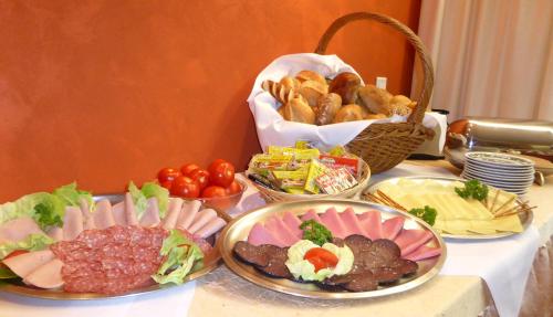 Ételek és italok, Hotel Haus Rameil in Lennestadt