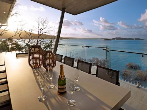 Hidden Cove on Hamilton Island by HIHA