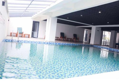 A Minimalist Haven 10 mins from UN avenue