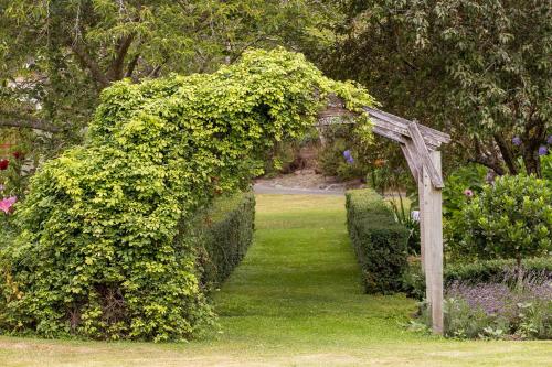 Mill Cottage with Spa Pool & Sauna