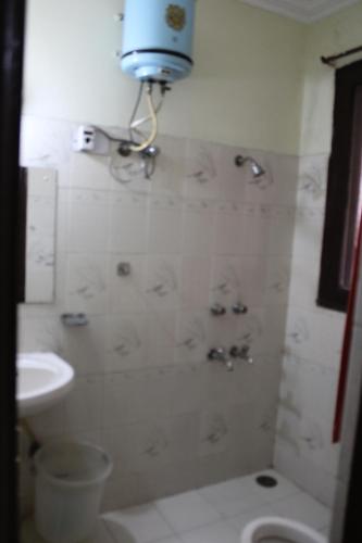 Hotel Diamond Leaf