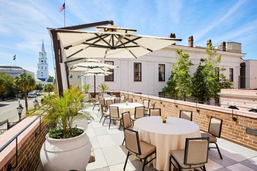 634653633 Mills House Charleston, Curio Collection by Hilton