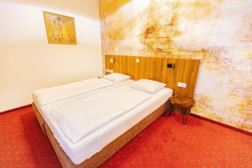 Hotel Klimt - image 9