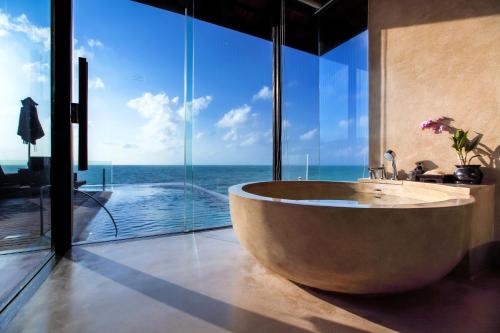 卫浴间, 西拉瓦迪泳池水疗度假村 (Silavadee Pool Spa Resort) in 苏梅岛