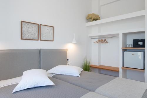 Anthousa Hotel – Apollonia, UT