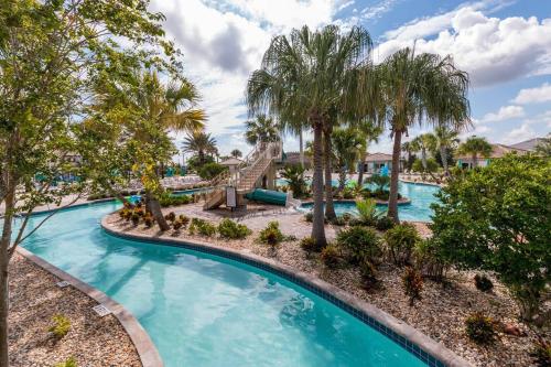 ChampionsGate Home: Pool, Lazy River & Near Disney