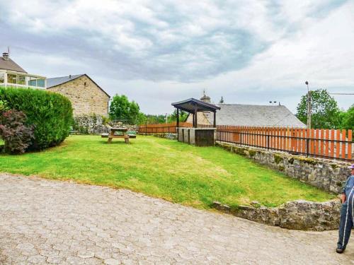 Le gîte aubrac, 4 personnes au bacon (Le gite aubrac, 4 personnes au bacon) in Saint-Chely-d'Apcher