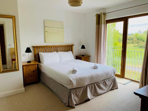 Modern home with 3 bedrooms and 3 bathrooms in Kenmare town in Glanerought