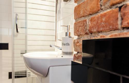 Loft Rooms - image 6