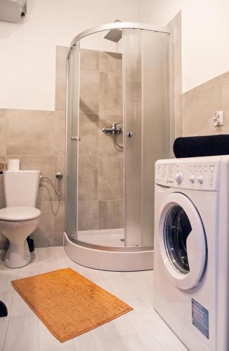 Loft Rooms - image 7