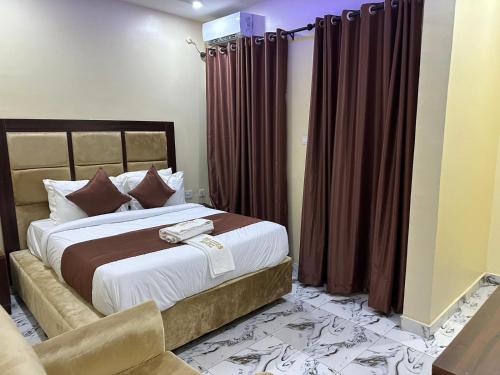 1 double bed