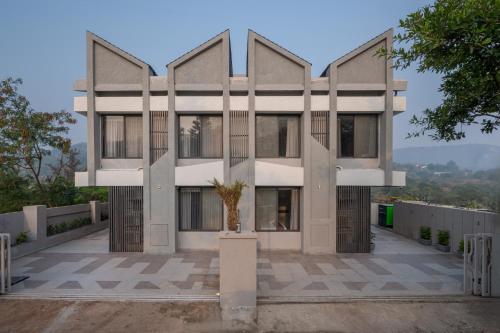 Exterior view, SaffronStays Prisma Luxury 8 bedroom Villa with Pool in Lonavala near The Oven, Pawna Dam, Lonavala
