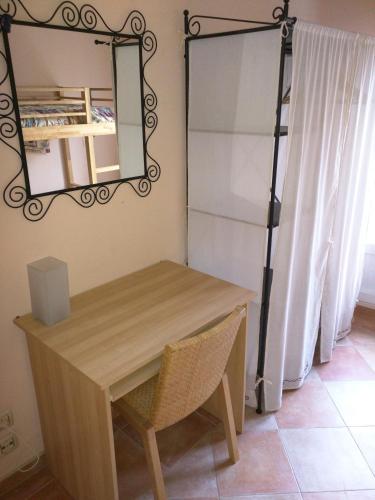 2 bedrooms, 4 beds