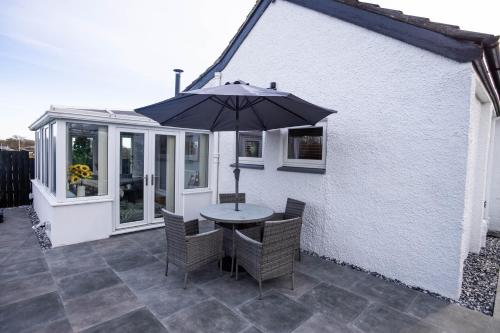 Kert, Hidden Hive in Gretna Green