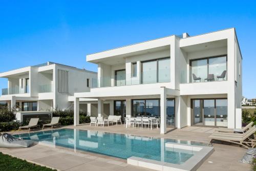 Serenity Waves Villa 2 – khách sạn tại Perivolia