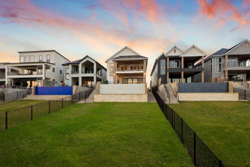 The Enclave New Listing Concierge Services in Kingsland, USA