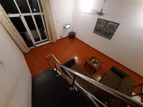 Home away from home - image 14