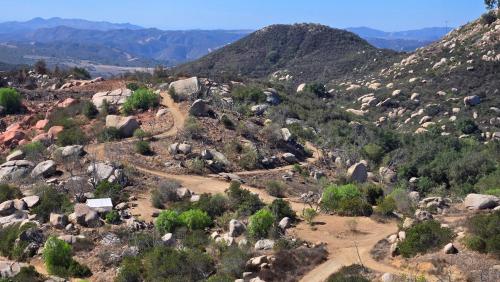 Splitrock - Peppertree Ridge Dome, Fallbrook (photo 8)