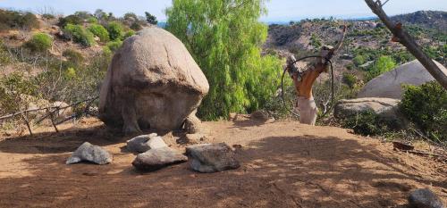 Splitrock - Peppertree Ridge Dome, Fallbrook (photo 9)
