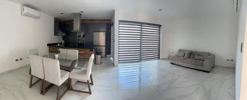 Casa Belcantto in Fraccionamiento del Camino