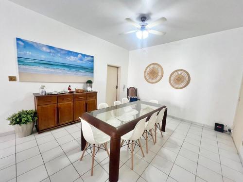 Lindo apartamento em Pitangueiras Guaruja meia quadra do mar in Pitangueiras