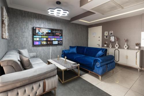 MELVİN HOMe, Istanbul