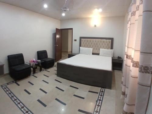 Subhan Palace Family BNB - image 6