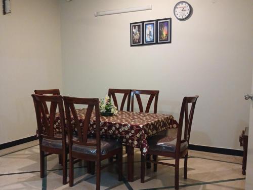 Subhan Palace Family BNB - main image