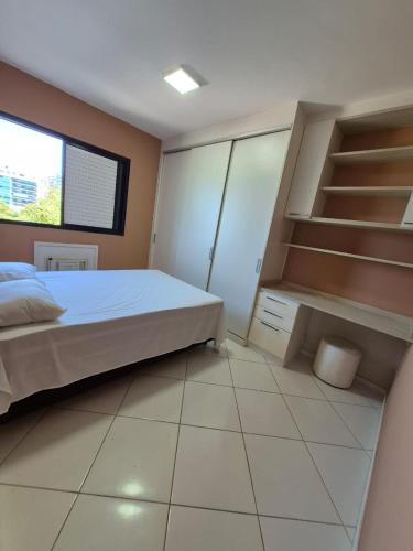 Three-Bedroom Apartment - Oceanfront image 10